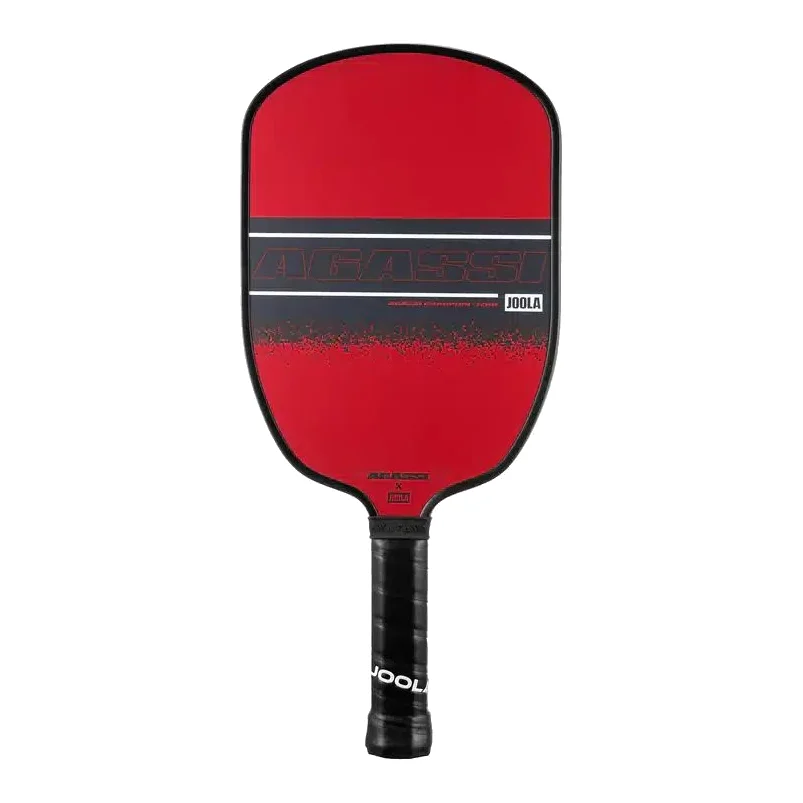 De Joola Agassi Champion 12mm pickleball paddle met een donkerblauw en zwart design en een geel Joola logo.