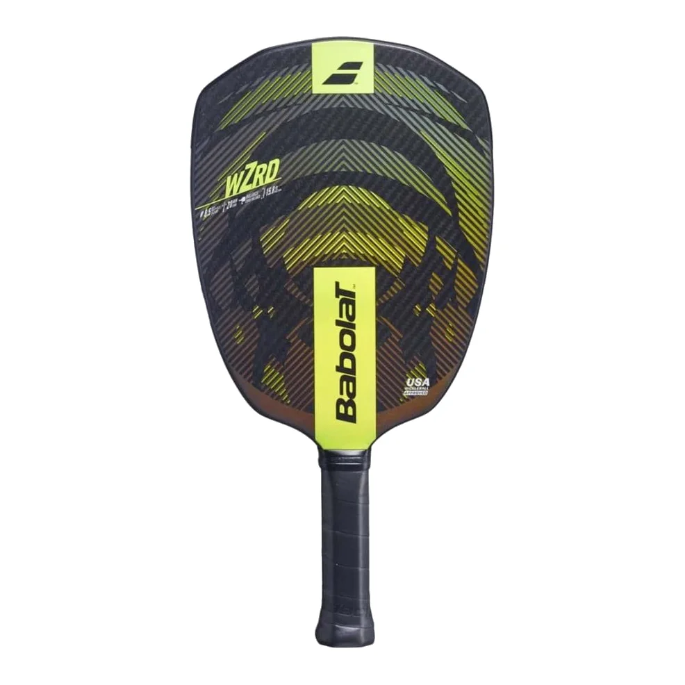 Babolat WZRD Pickleball Paddle in detail, met nadruk op de ruwe afwerking van het blad en het ergonomische handvat.